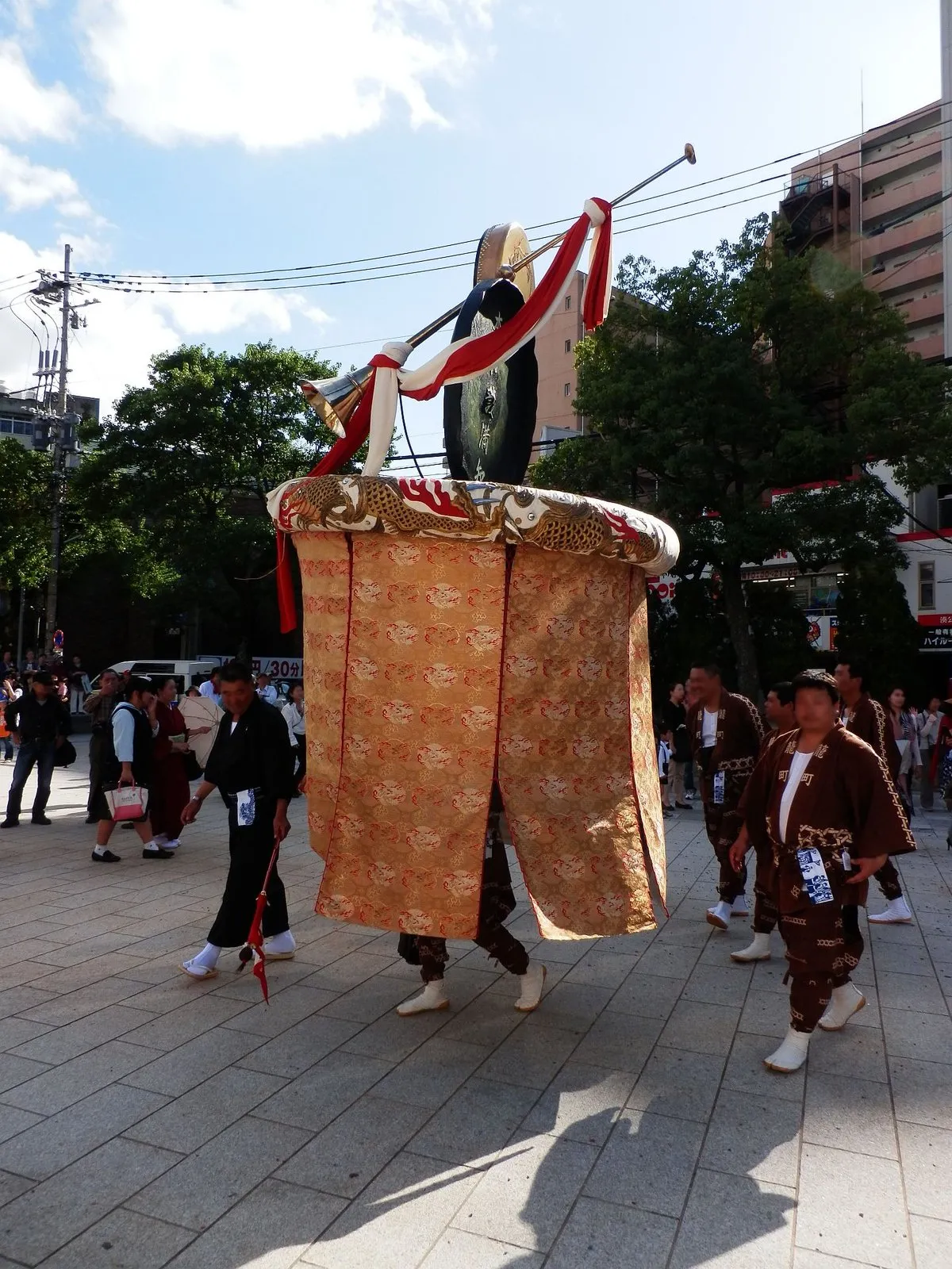 籠町の傘鉾（2012年10月4日）