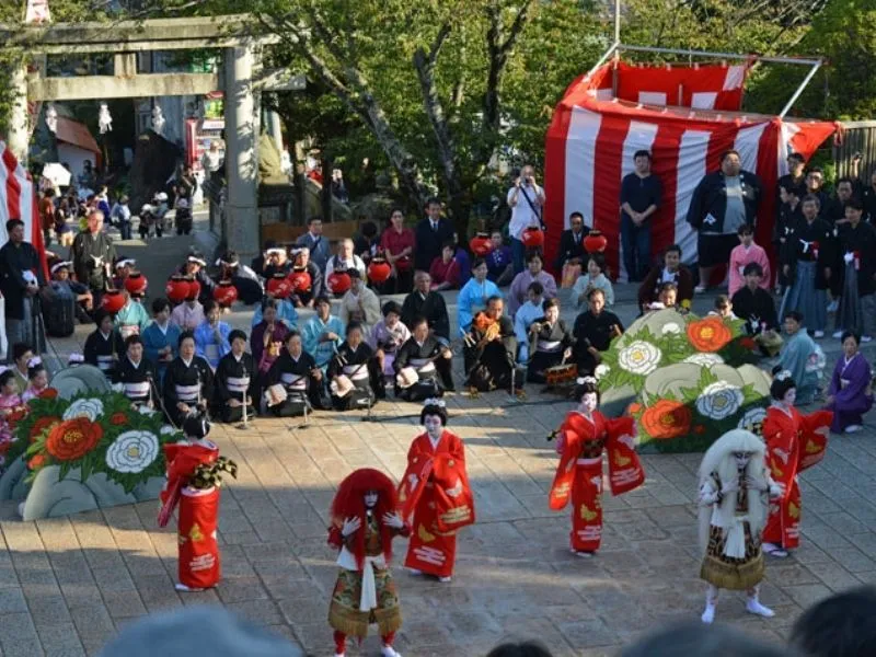 興善町の演し物