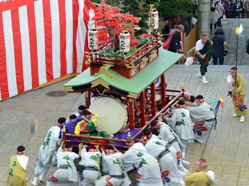 新大工町の奉納